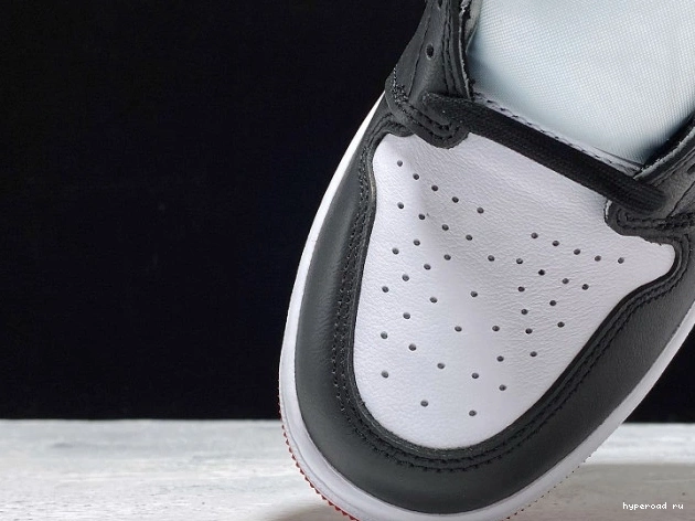 Satin Jordan CD0461-016 Toe Black Air High 1 Retro 1108